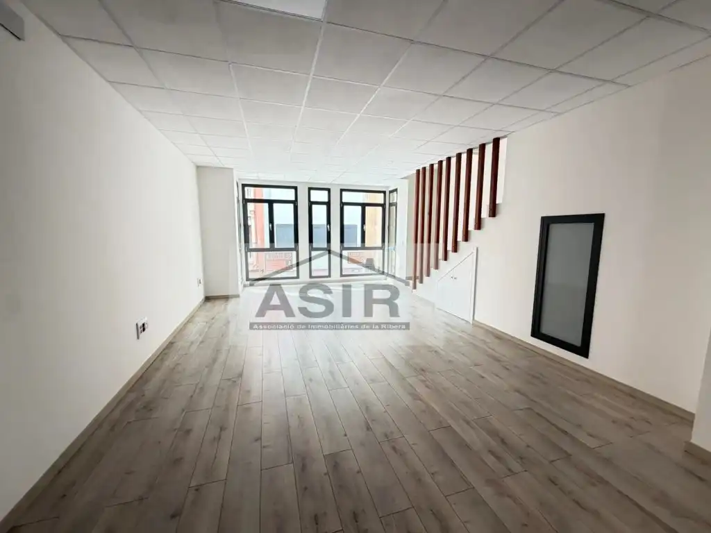 Oficina de alquiler en Alzira