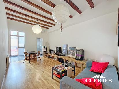 Living room of Flat for sale in  Barcelona Capital  with Terrace and Balcony