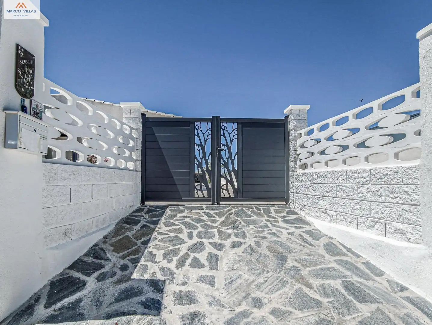 Vista exterior de Casa o chalet en venta en San Fulgencio con Aire acondicionado, Jardín privado y Piscina