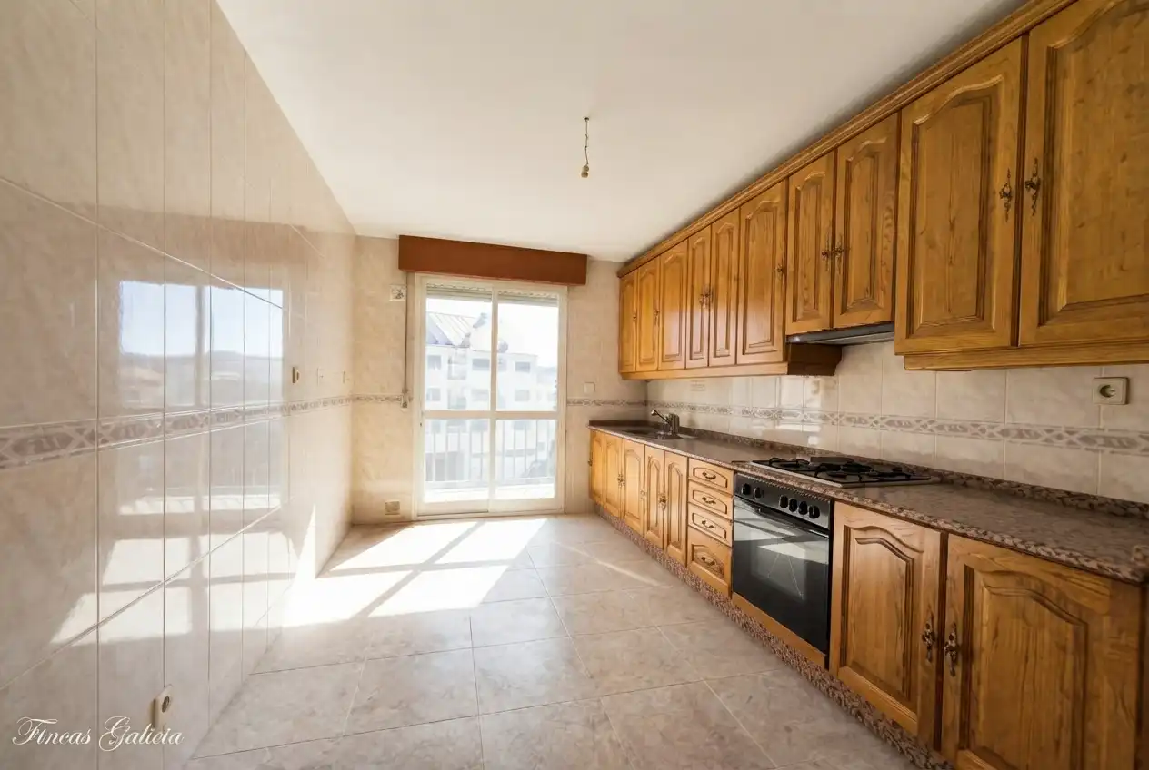 Piso con ascensor en venta en Rúa Espido