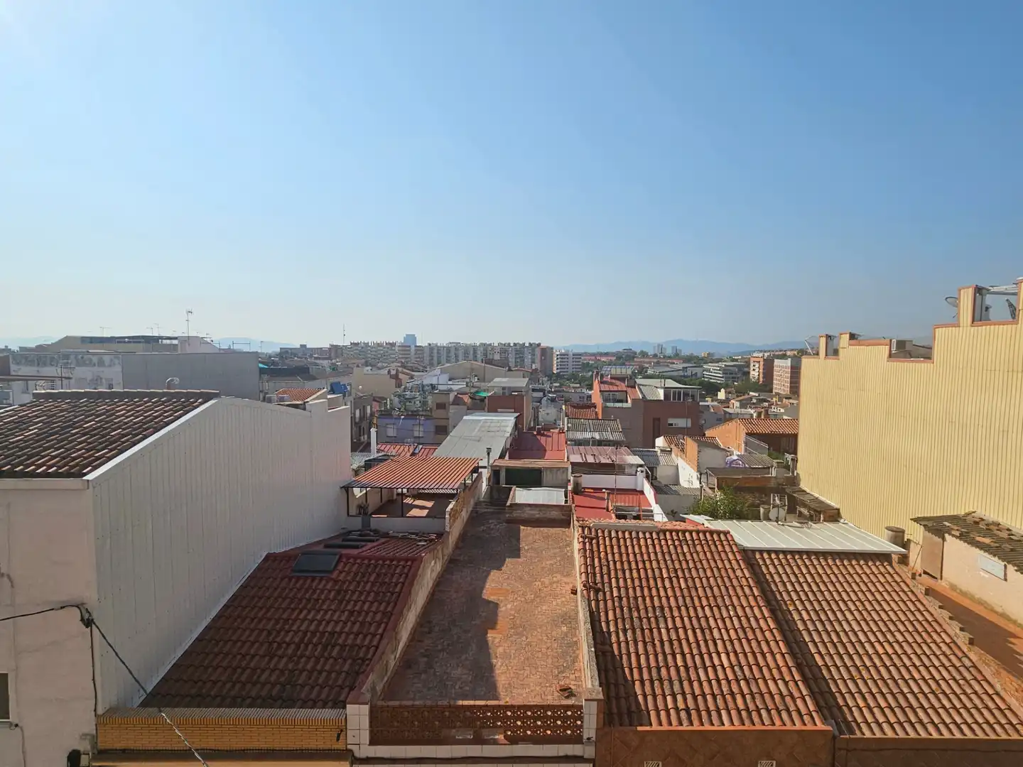 Exterior view of Flat for sale in Sabadell  with Heating and Oven