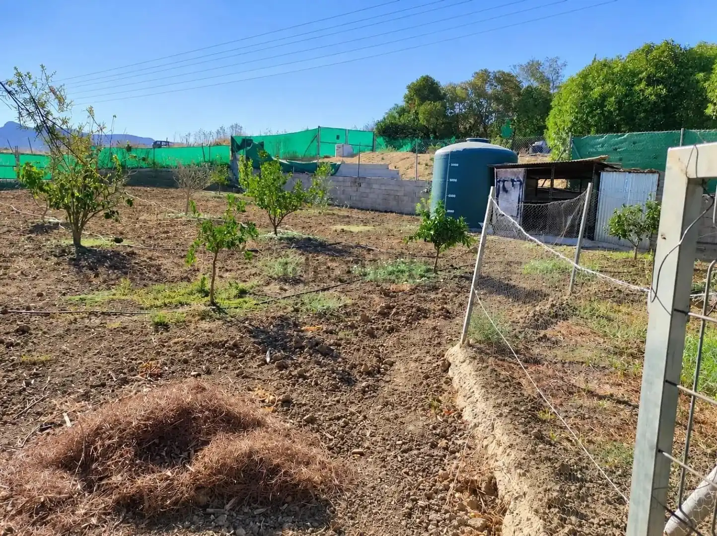 Finca rústica en venta en Alhaurín El Grande con Aire acondicionado, Jardín privado y Trastero