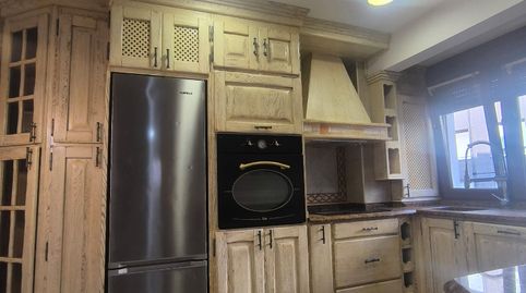 Foto 4 de Piso en venta en Repélega Etorbidea, Azeta - Abatxolo, Portugalete