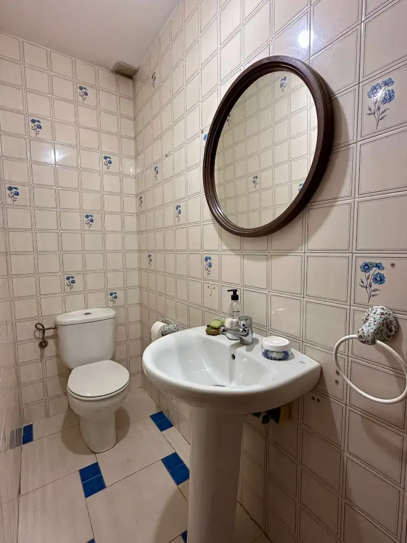 Badezimmer von Haus oder Chalet zum Verkauf in Azuqueca de Henares mit Privatgarten und Schwimmbad