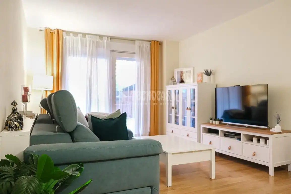 Living room of Flat for sale in Arroyomolinos (Madrid)  with Heating, Terrace and Community pool