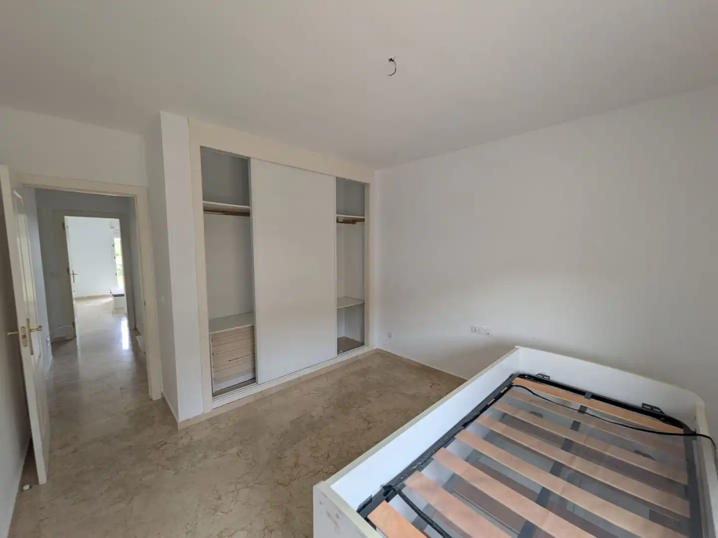 Habitación de Casa adosada en venta en Aznalcázar con Aire acondicionado y Terraza