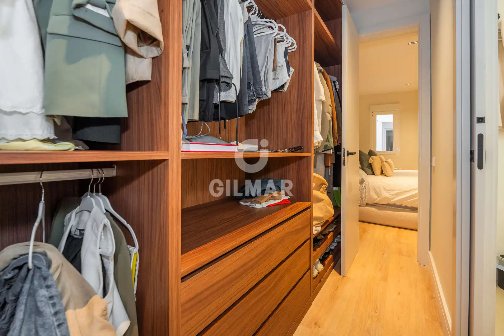 Habitación de Piso en venta en Madrid con Calefacción