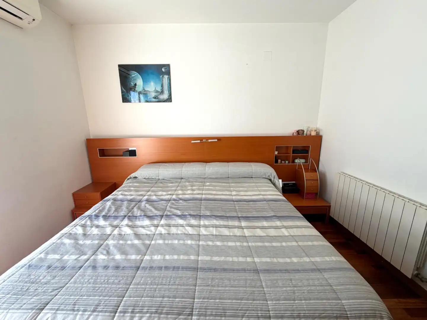 Bedroom of Attic for sale in Burjassot  with Air Conditioner, Heating and Terrace