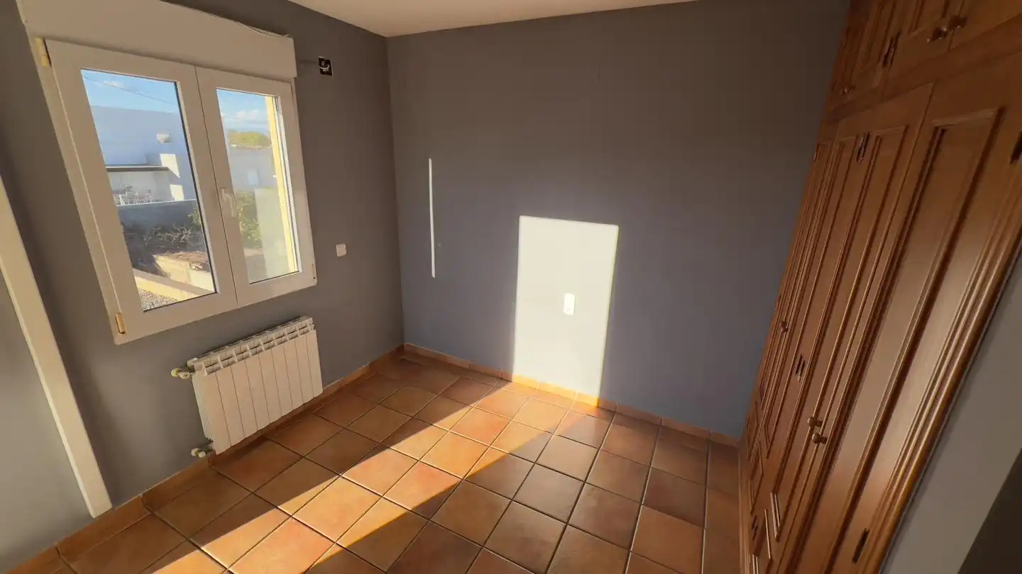 Habitación de Casa o chalet en venta en Benicarló con Aire acondicionado, Calefacción y Jardín privado