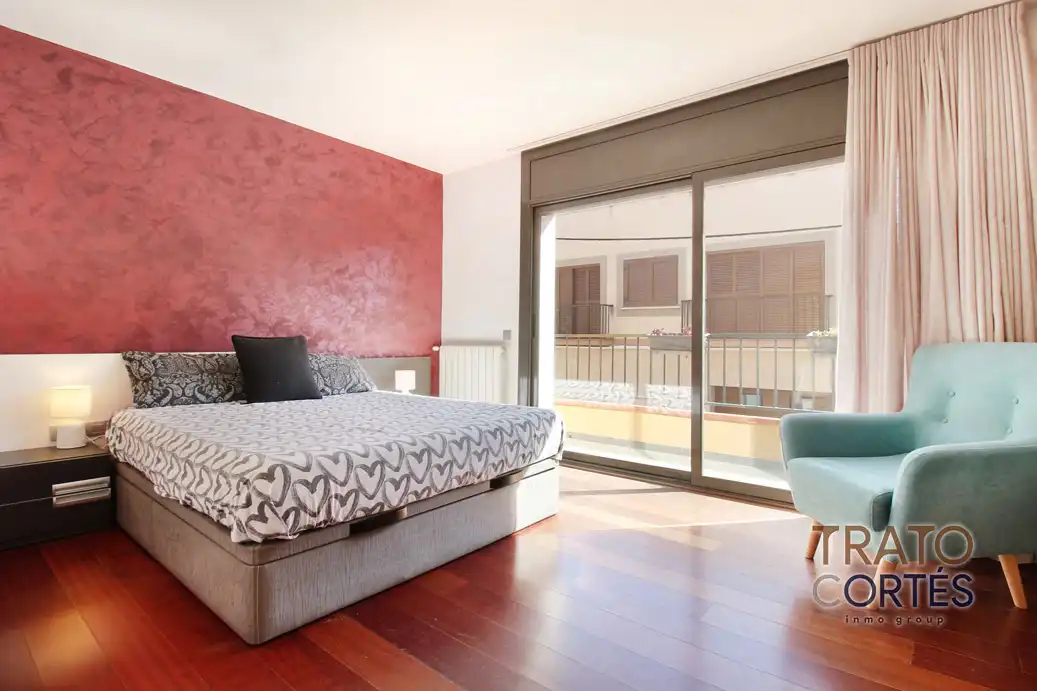 Dormitori de Dúplex en venda en Gavà amb Aire condicionat, Parquet i Terrassa