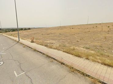 Terreno residencial en venta en Calle Madrid 44
