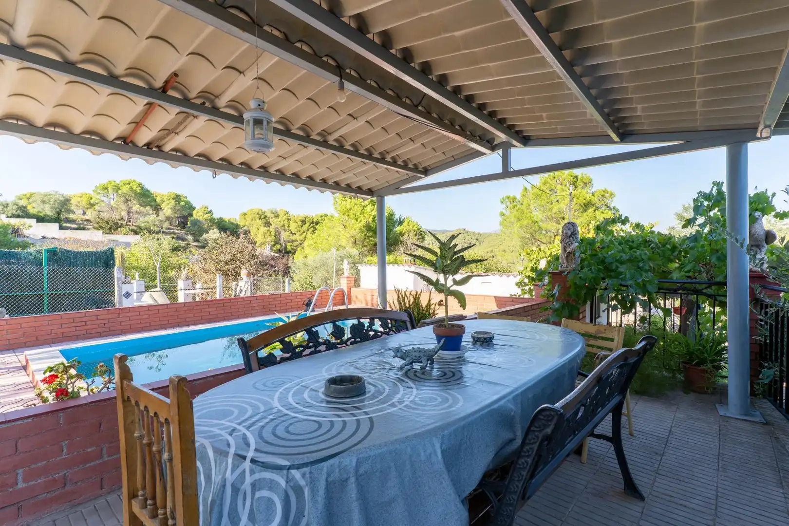 Terraza de Casa o chalet en venta en Olesa de Montserrat con Calefacción, Trastero y Piscina