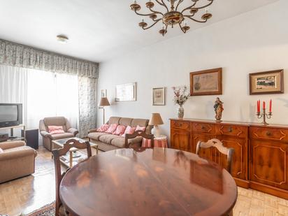 Living room of Flat for sale in  Madrid Capital  with Storage room