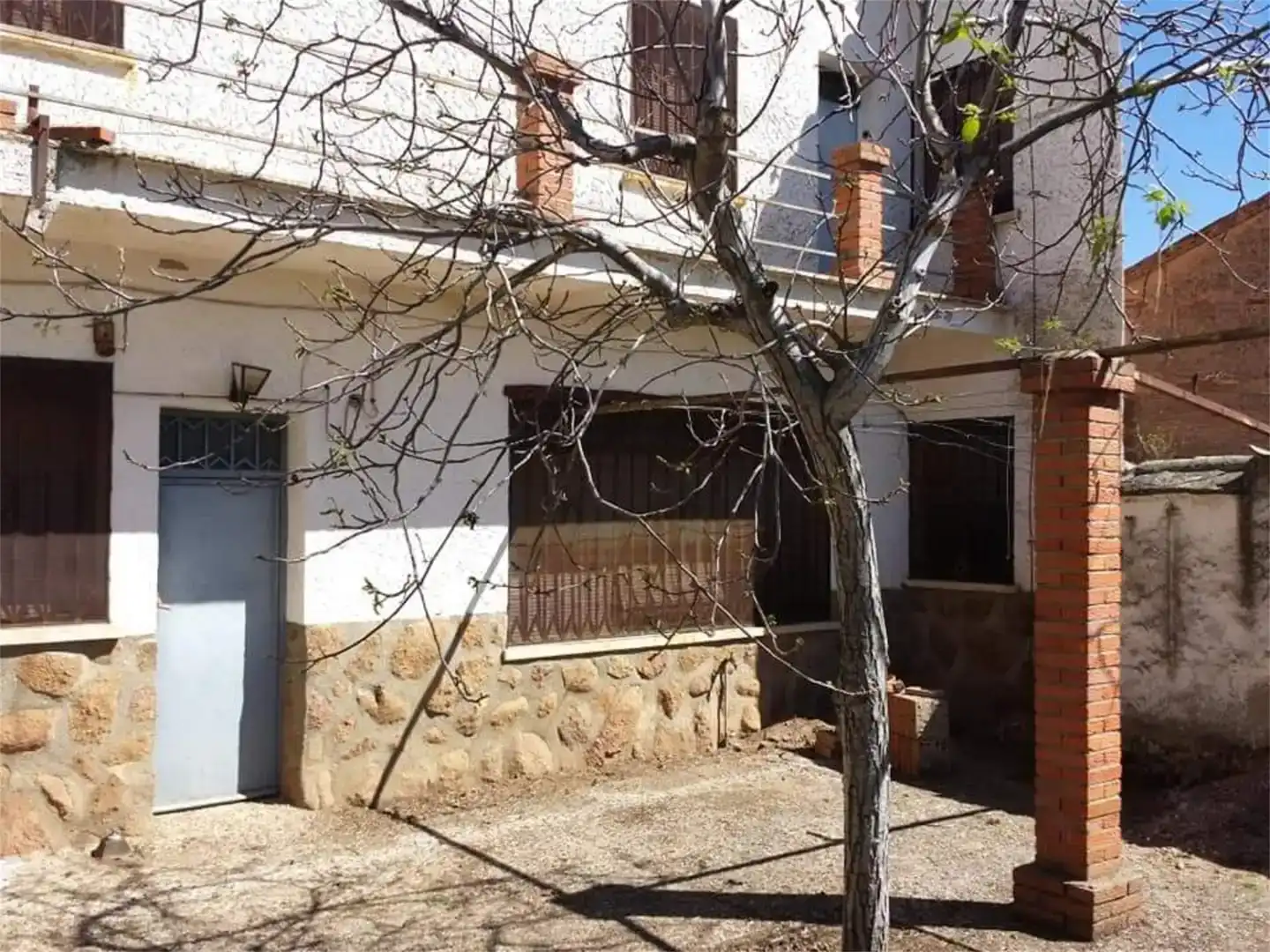 Vista exterior de Casa o chalet en venta en Santa Ana de Pusa con Jardín privado, Trastero y Piscina