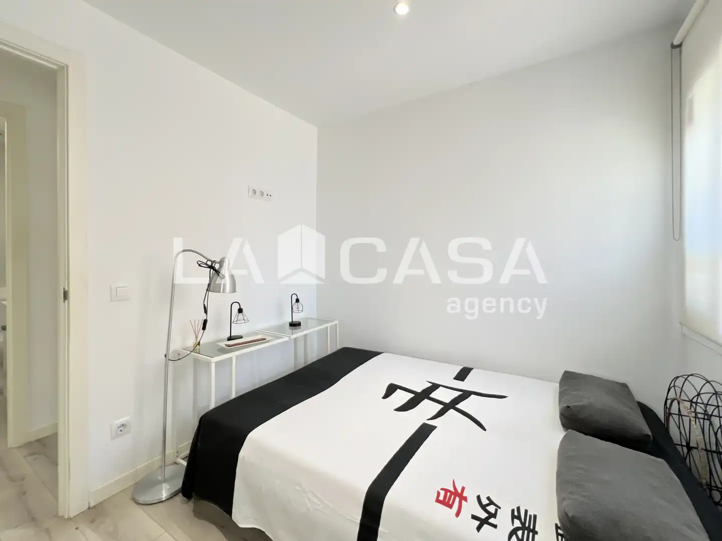 Flat for sale in Badalona  with Balcony
