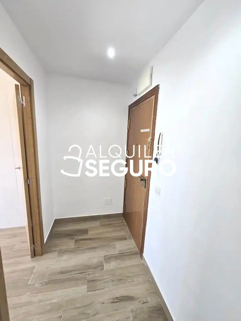 Piso de alquiler en San Fernando de Henares con Aire acondicionado, Calefacción y Terraza