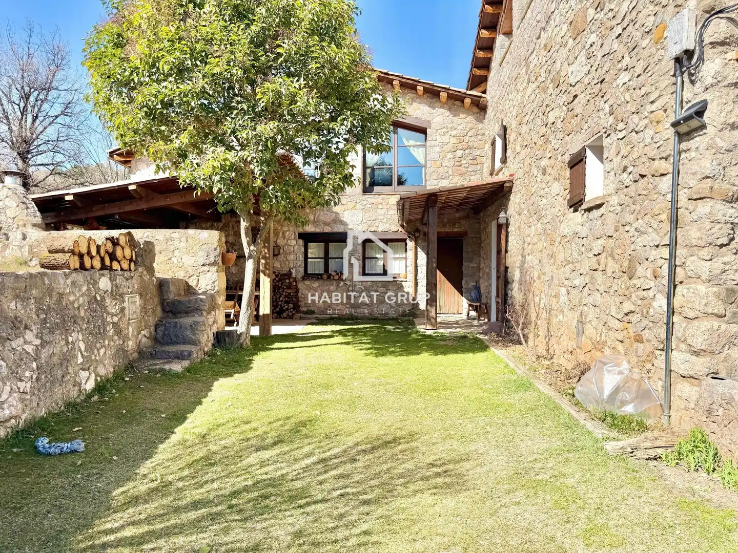 Houses for sale in Saldes