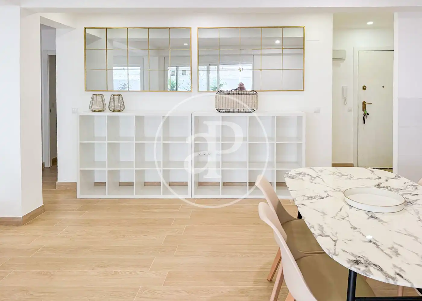 Flat for sale in Valencia  with Air Conditioner, Heating and Terrace