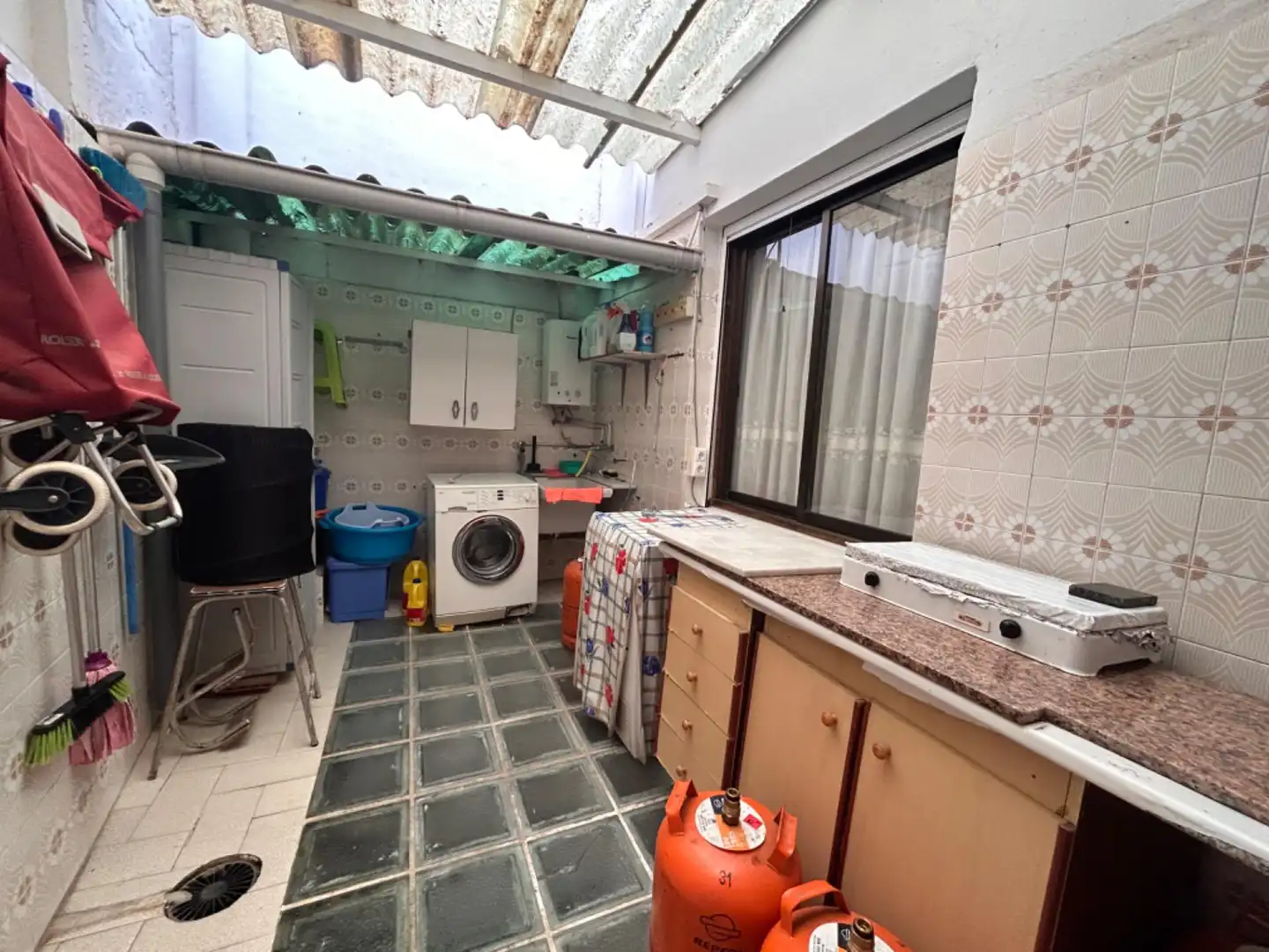 Cocina de Casa o chalet en venta en Guardamar del Segura con Aire acondicionado, Jardín privado y Amueblado