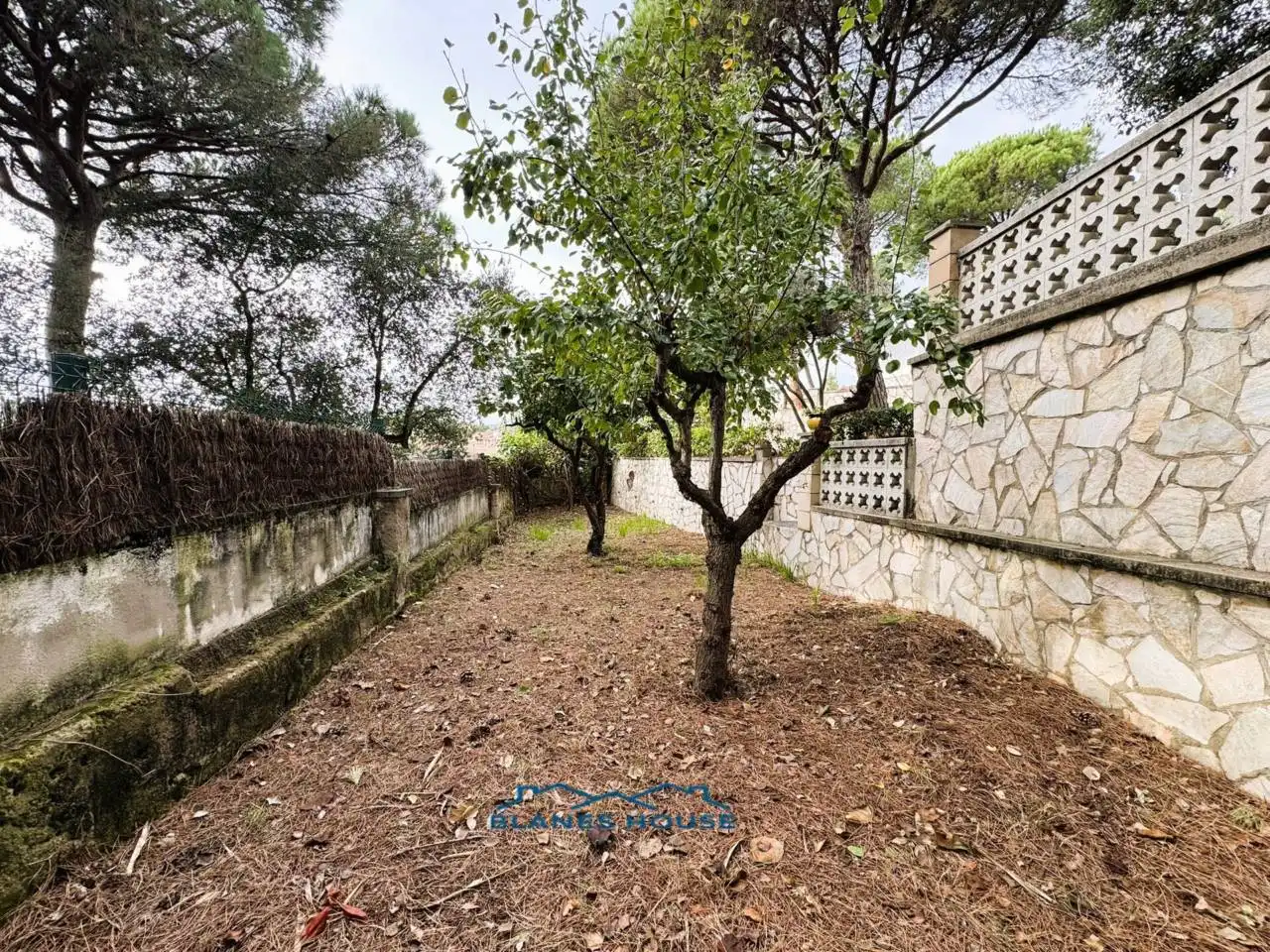 Jardí de Casa o xalet en venda en Tordera amb Aire condicionat, Jardí privat i Terrassa