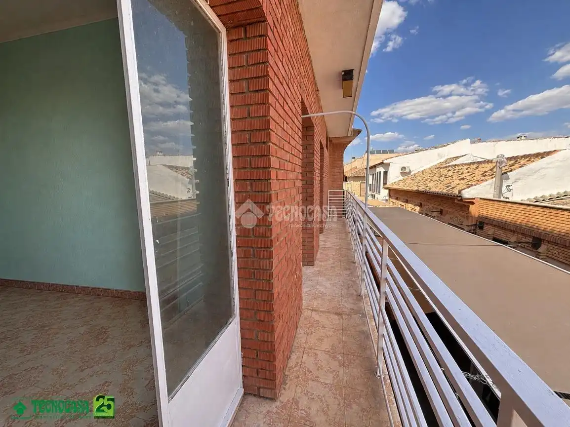 Terraza de Piso en venta en Manzanares con Terraza y Balcón