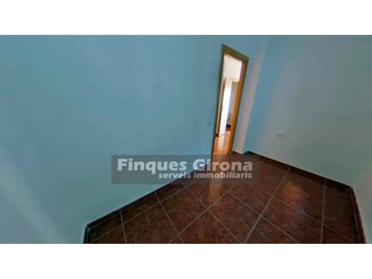 Flat with terrace for sale in Calle Empúries, imagen 6