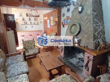 Maison avec piscine à vendre à Martos