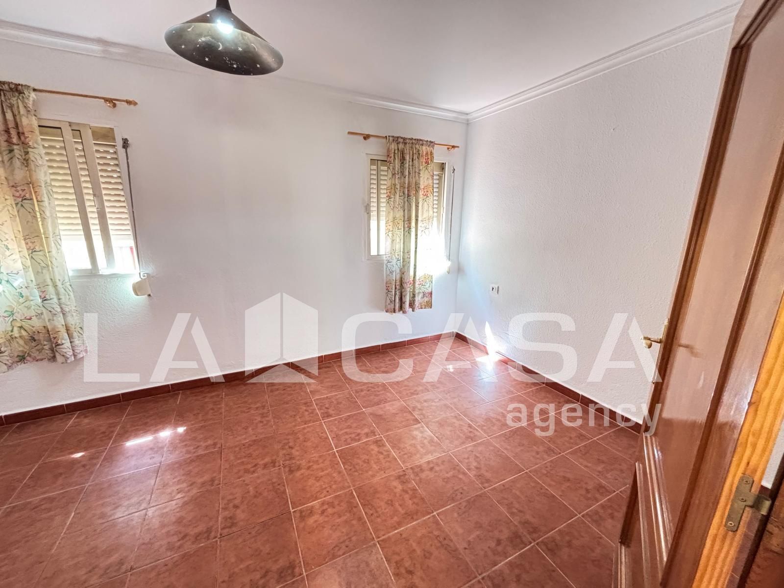 Flat for sale in Algeciras  with Balcony