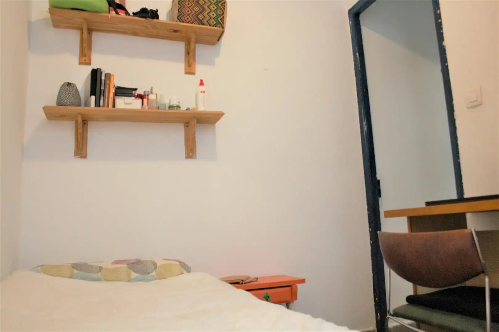 Habitación de Piso para compartir en Sevilla con Amueblado y Lavadora