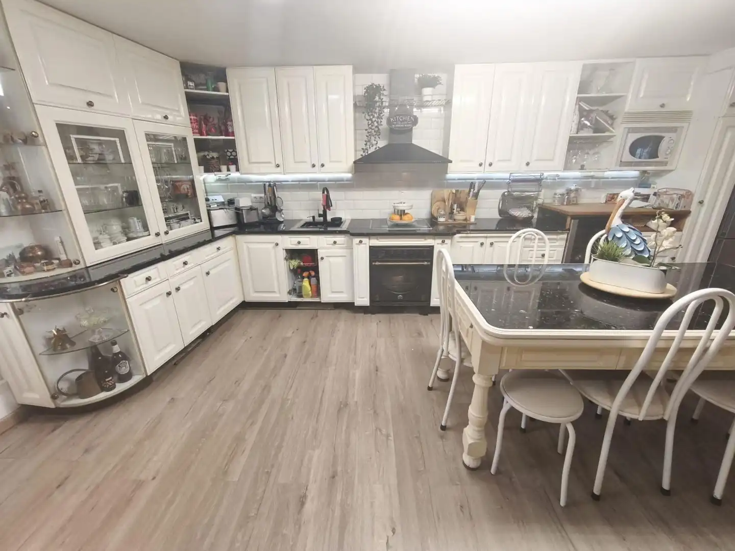 Cocina de Casa adosada en venta en O Carballiño   con Calefacción, Terraza y Piscina