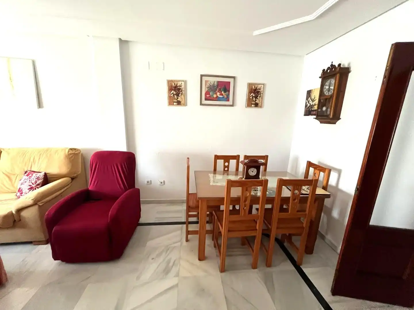 Flat with lift for sale in Barbate ciudad, imagen 3