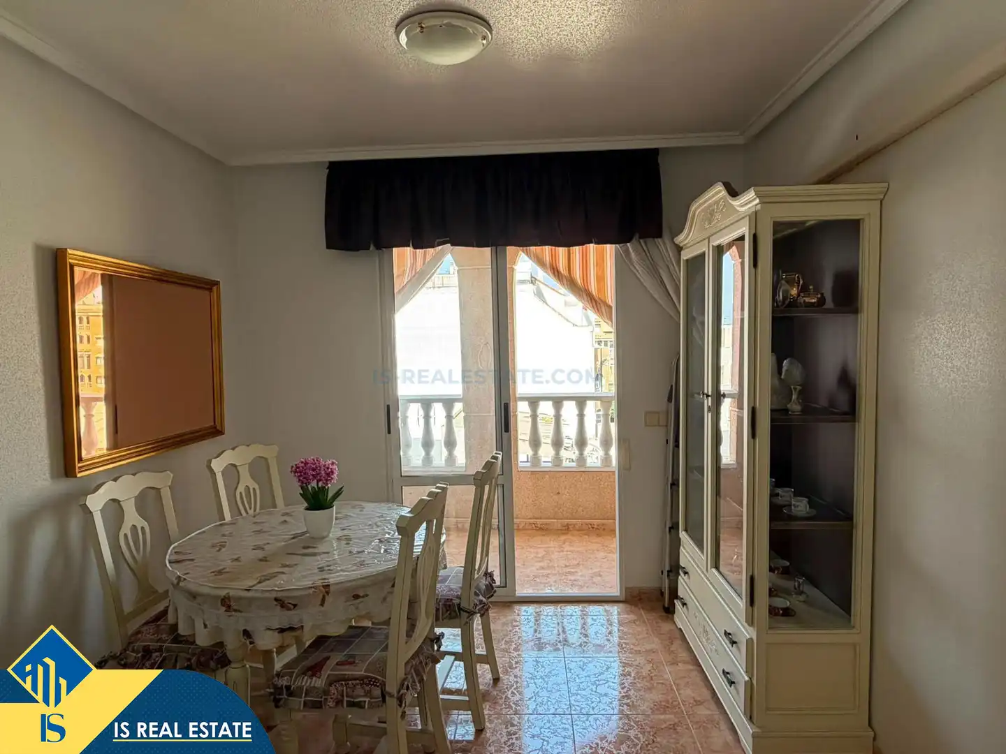 Apartament amb ascensor en venda a Centro