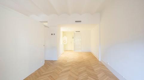 Foto 2 de Ático de alquiler en Centre - Barri Vell, Girona Capital