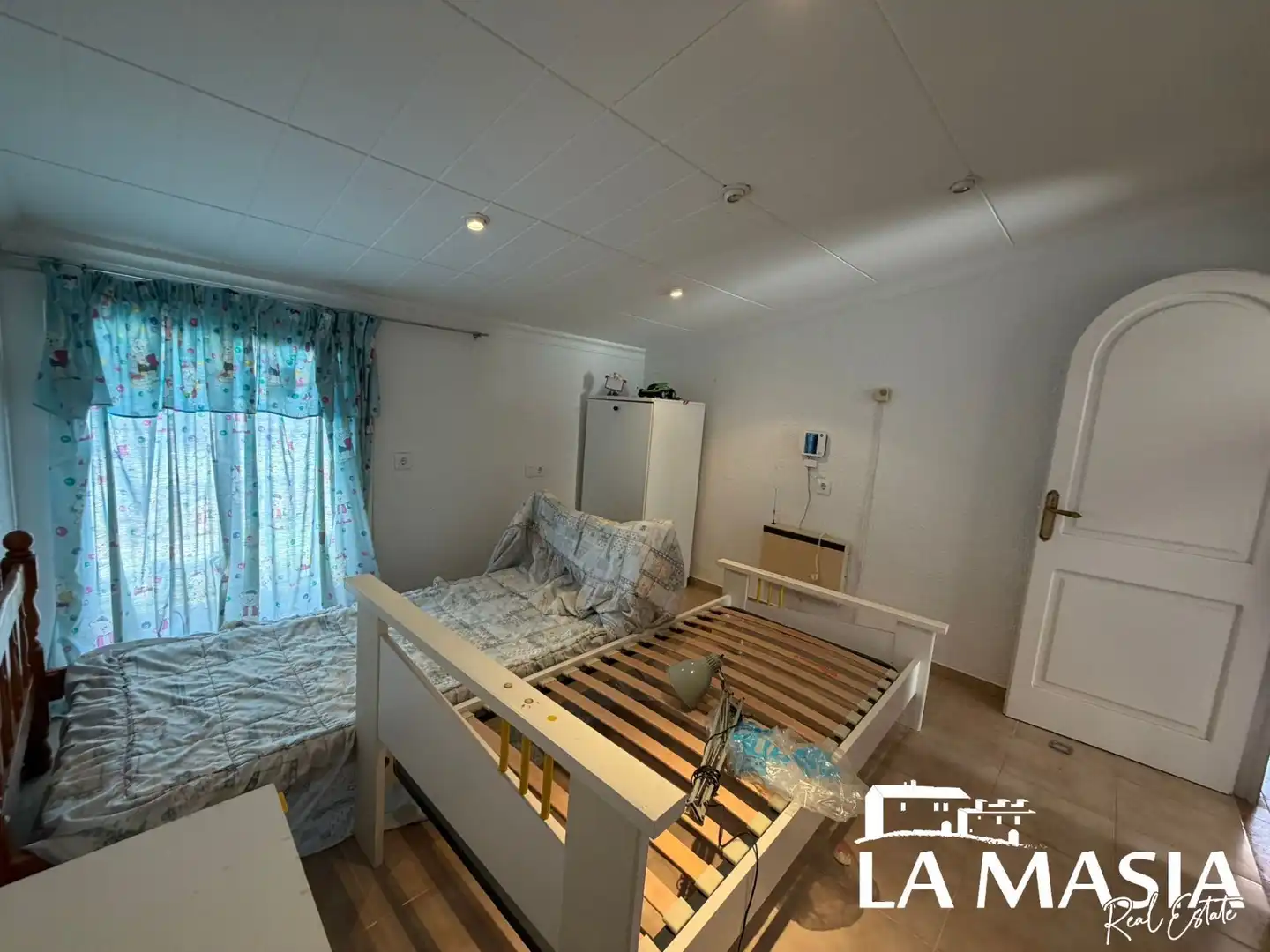 Bedroom of Houses for sale in La Bisbal del Penedès  with Private garden, Terrace and Storage room