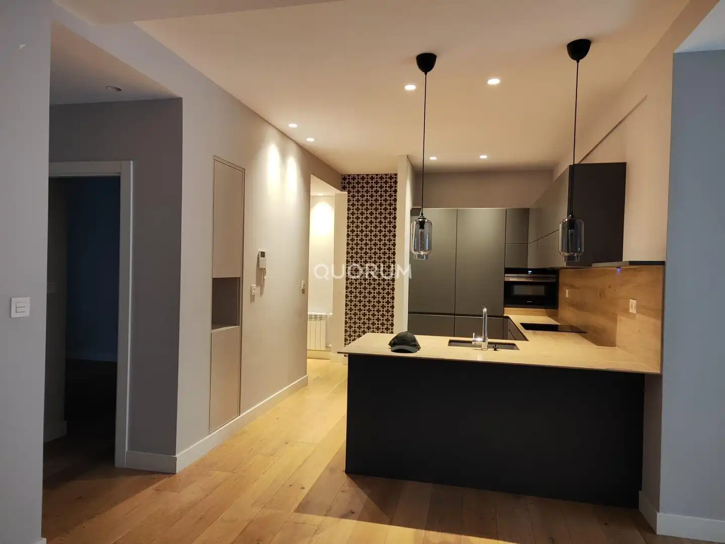 Flat for rent in Gran Vía Don Diego López de Haro, Abandoibarra - Guggenheim