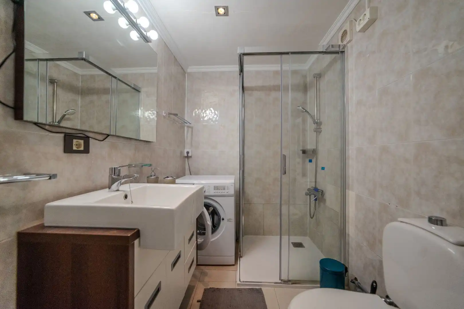 Bathroom of Apartments for sale in San Bartolomé de Tirajana