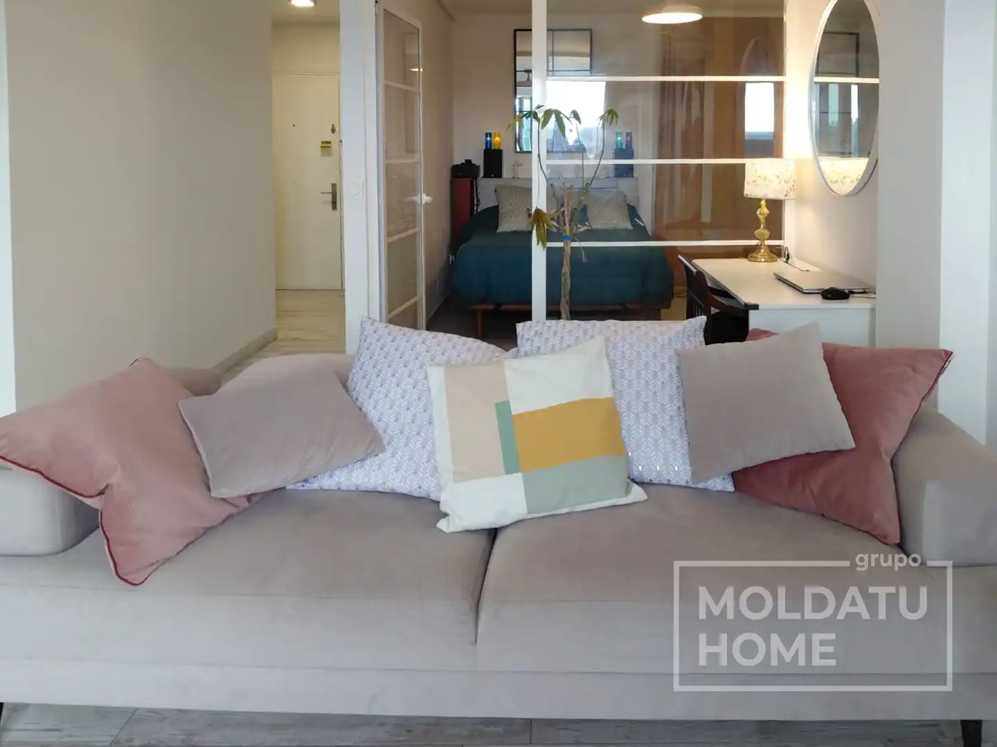 Living room of Flat for sale in Donostia - San Sebastián   with Heating and Storage room