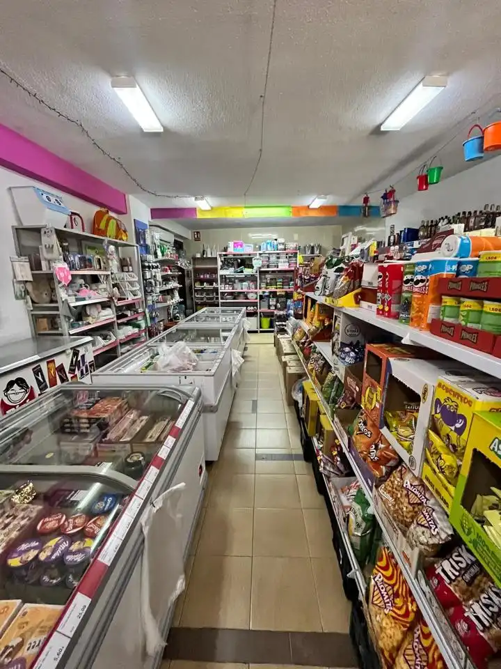 Geschaftsraum zur Miete in Avenida los Caídos, Ahigal
