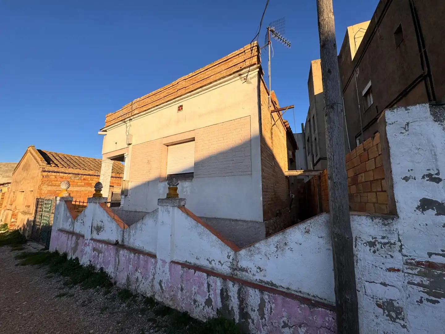 Vista exterior de Casa o xalet en venda en Deltebre