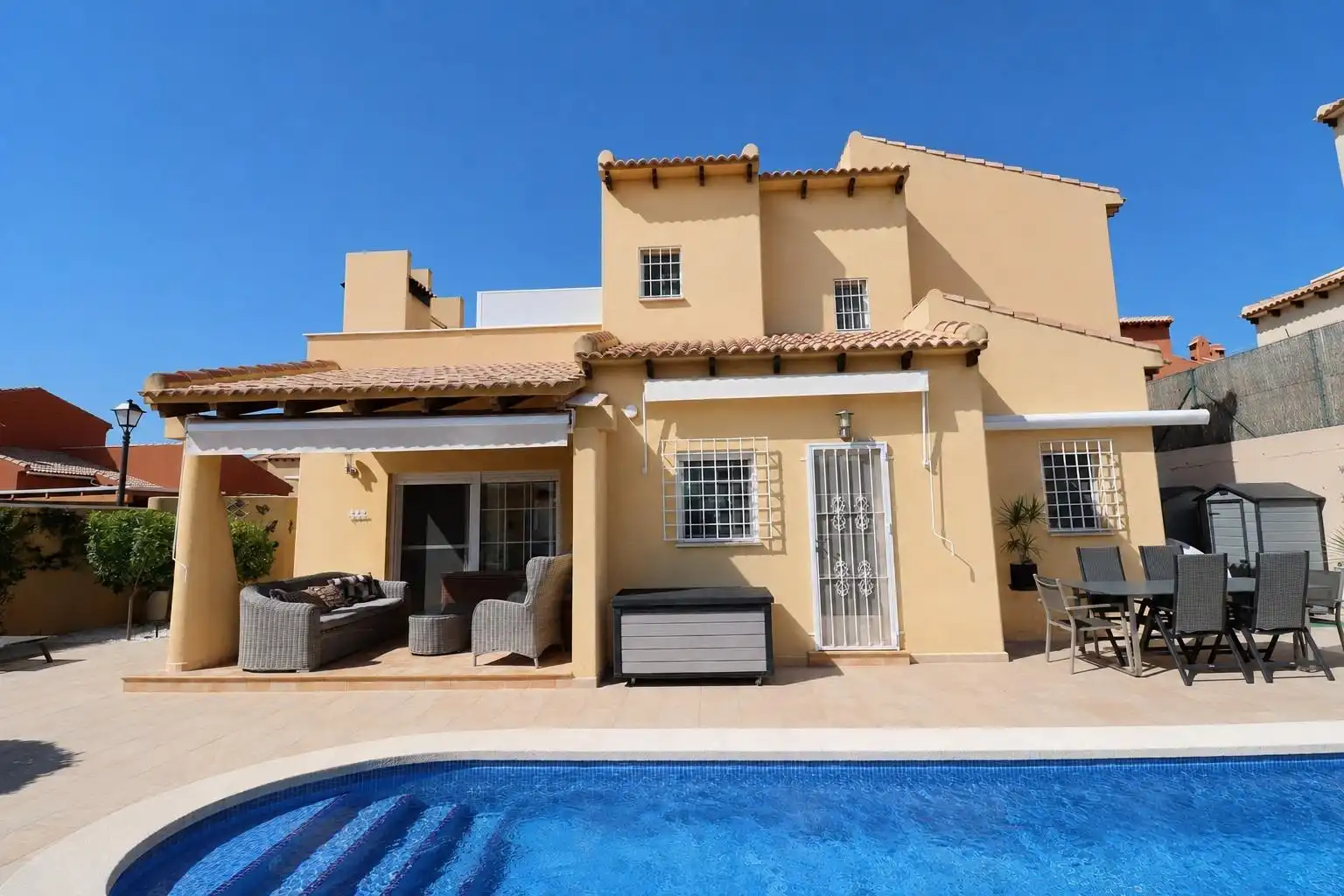 Vista exterior de Casa o xalet en venda en Fortuna amb Aire condicionat, Calefacció i Jardí privat