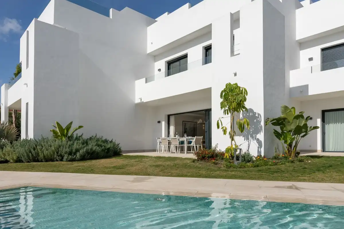 Reihenhaus mit Pool zur Miete in Nueva Andalucía, imagen 18