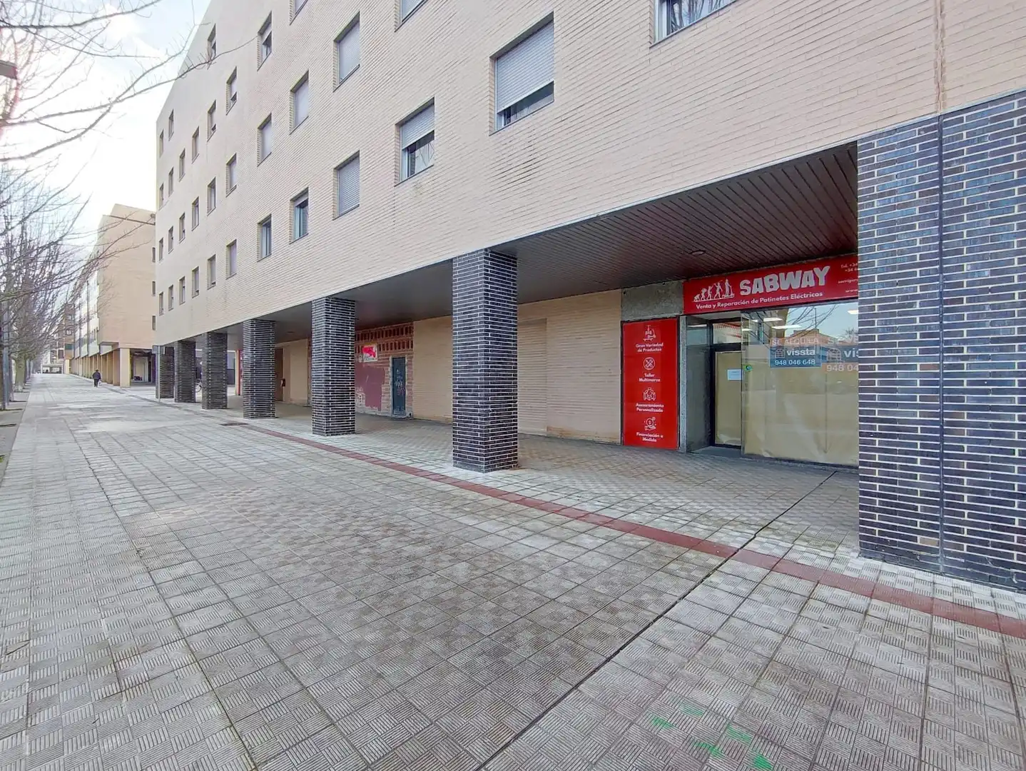 Vista exterior de Local en venta en Valle de Egüés / Eguesibar con Aire acondicionado