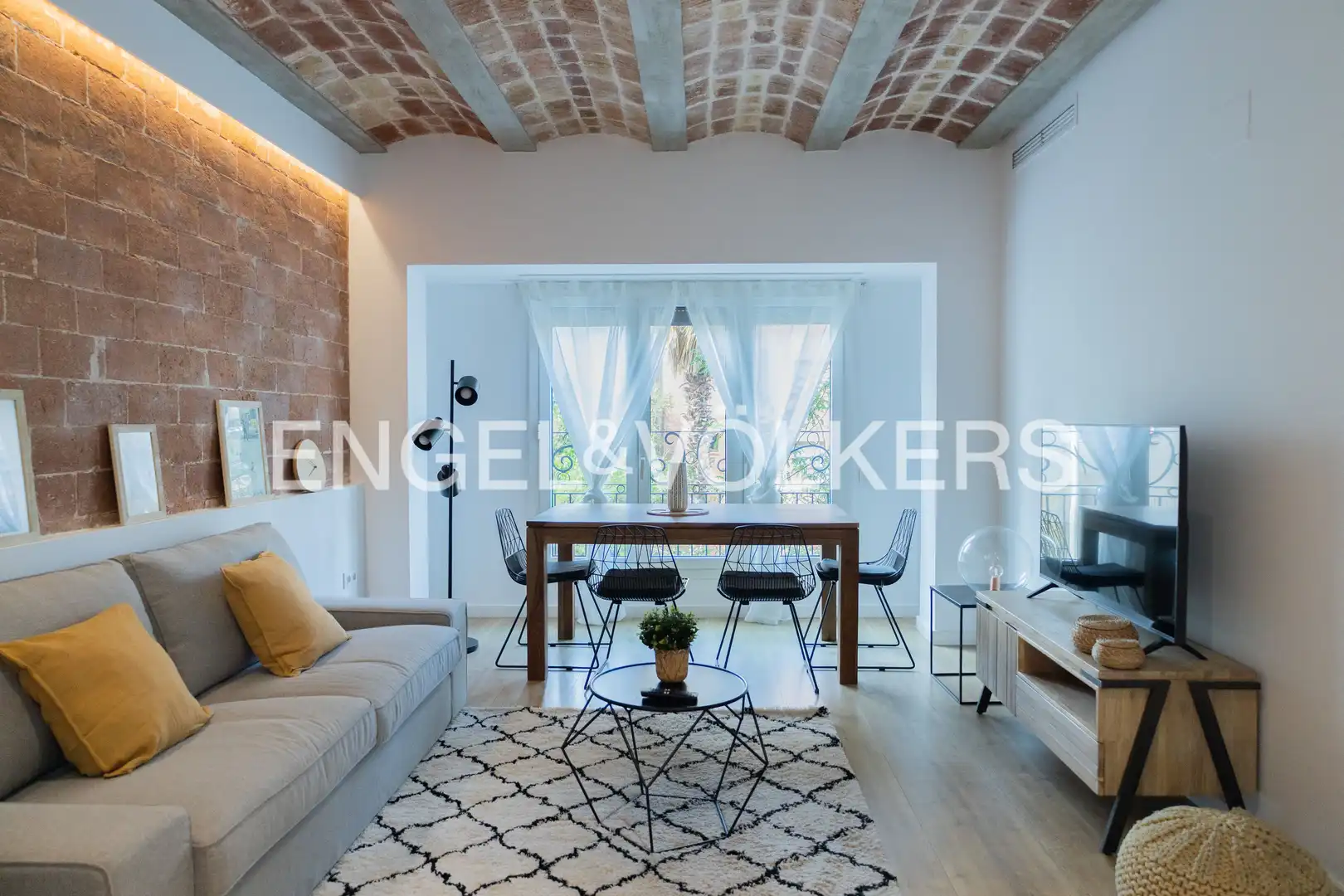 Wohnzimmer von Wohnung zum Verkauf in Barcelona mit Klimaanlage, Heizung und Parkett