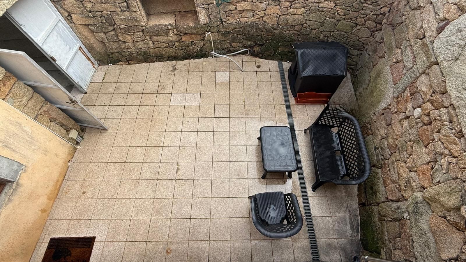 Terrassa de Casa o xalet en venda en San Cibrao das Viñas amb Calefacció, Terrassa i Traster