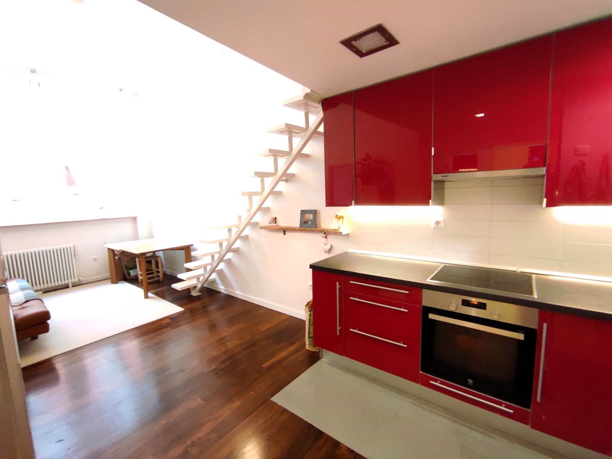 Cuina de Apartament en venda en Eibar amb Calefacció, Parquet i Forn