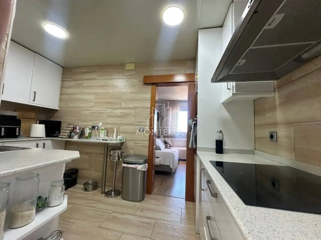 Cuina de Apartament en venda en Sabadell amb Aire condicionat i Terrassa