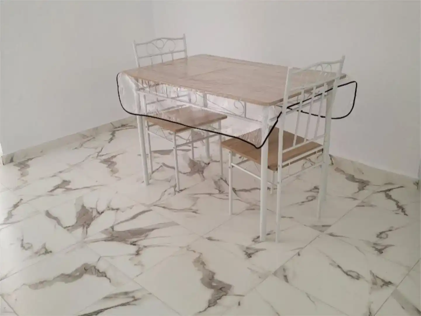 Comedor de Piso para compartir en La Pastora - La Estación