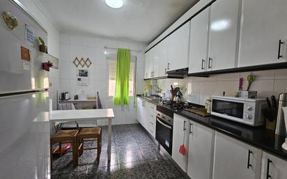 Kitchen of Flat for sale in Elche / Elx  with Balcony