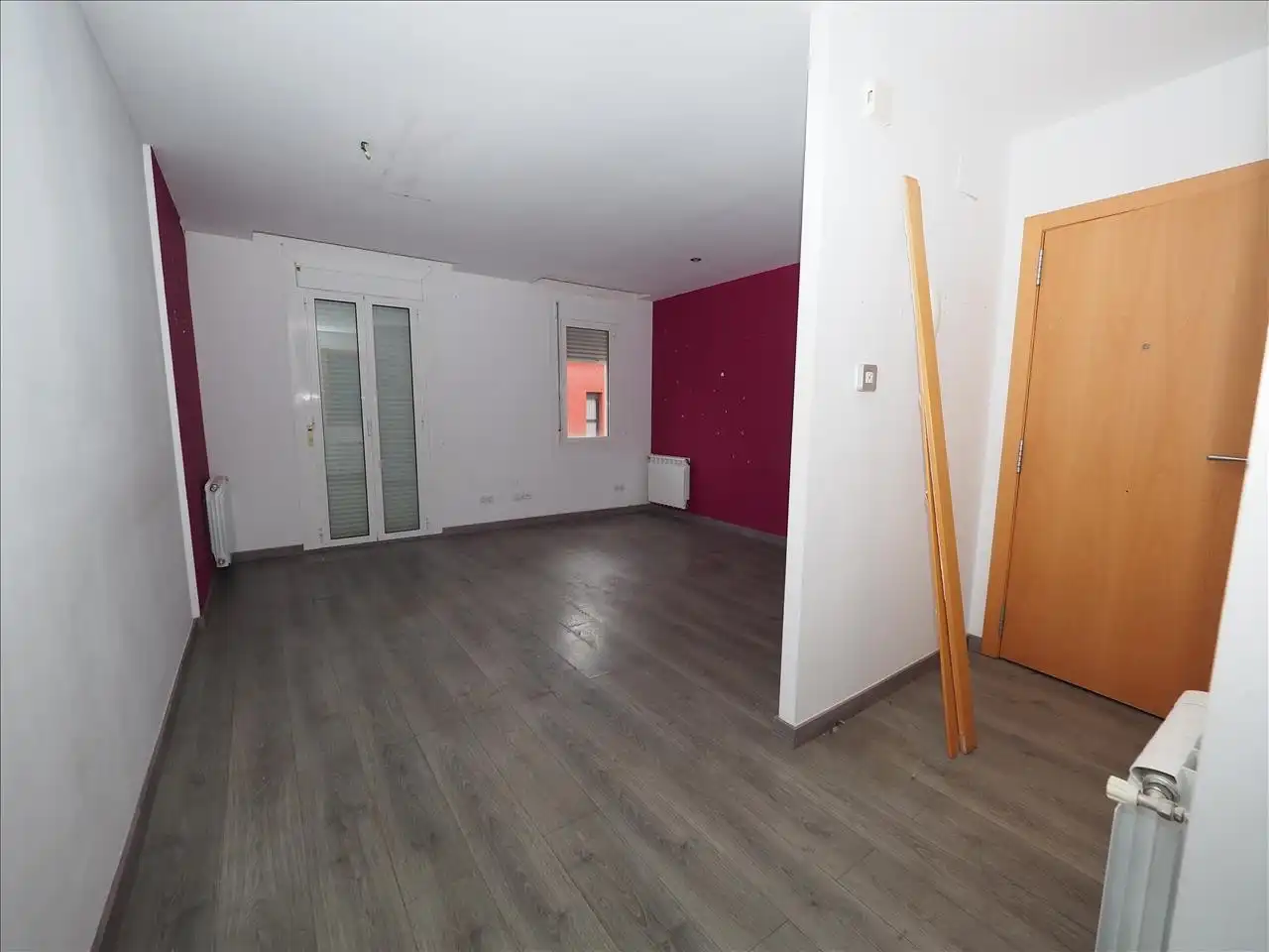 Dúplex en venta en Torelló con Calefacción, Terraza y Balcón