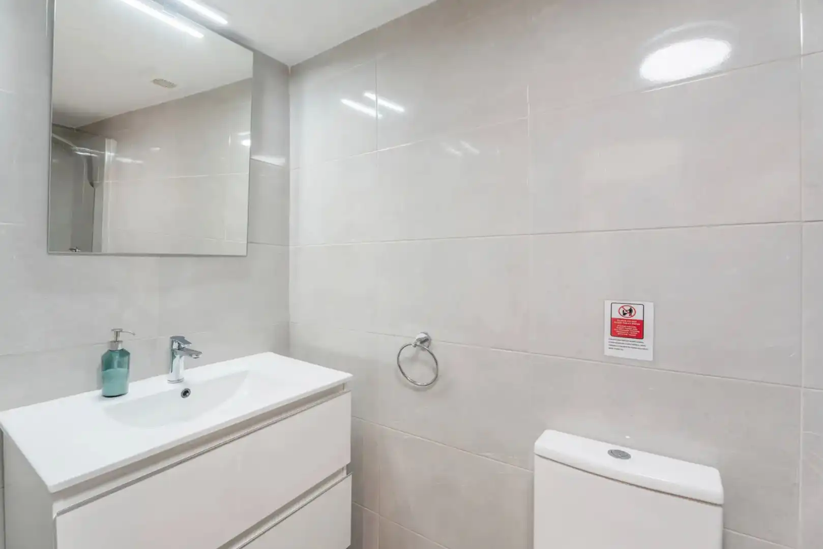 Bathroom of Flat for sale in Adeje  with Terrace, Swimming Pool and Furnished
